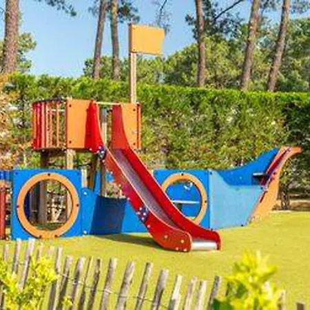 Mobil-home Familial 6 Pers A - Api-1-52-1651